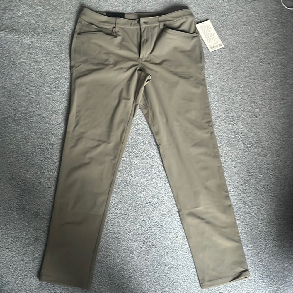 Lululemon ABC pant slim 34x34 Men’s L